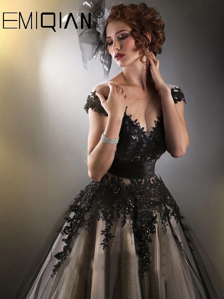 Women's Plus Size Black Lace Short Cocktail Dress - Party, Graduation, Prom, Semi-Formal image 4