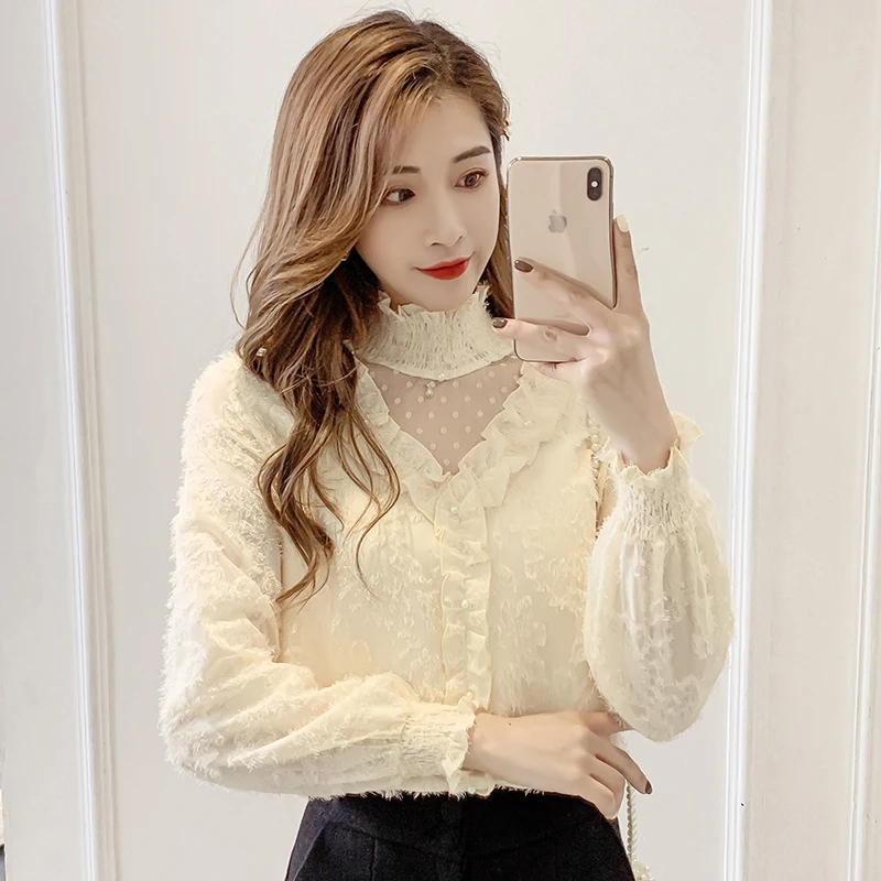 

Blouses & Shirts