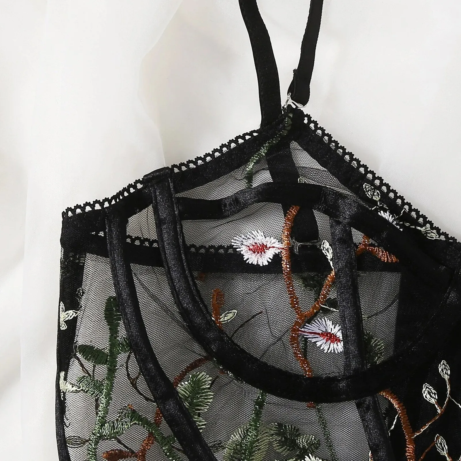 

Women Sexy Erotic Underwear Flower Embroidery Perspective Sexy Lingerie Set Porno Lenceria Sensual Mujer Lingerie Brief Bra Sets