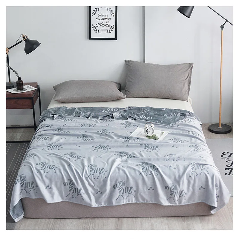 

Cheap Cotton Blanket Gauze Summer Thin Quilt Bed Cover Throw Blanket for Kids Adult Plaid on the Bed King Quilted Bedspread
