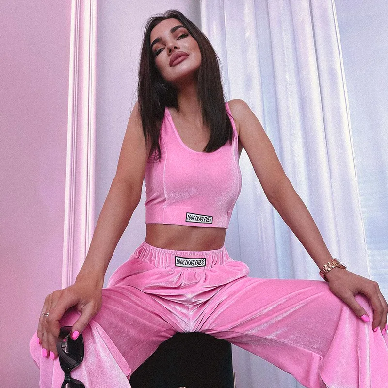 

Summer Fashion Sports Style Two-piece New Korean Velvet Casual Loose Ladies Vest Trousers Suit Elastic Waist Pink