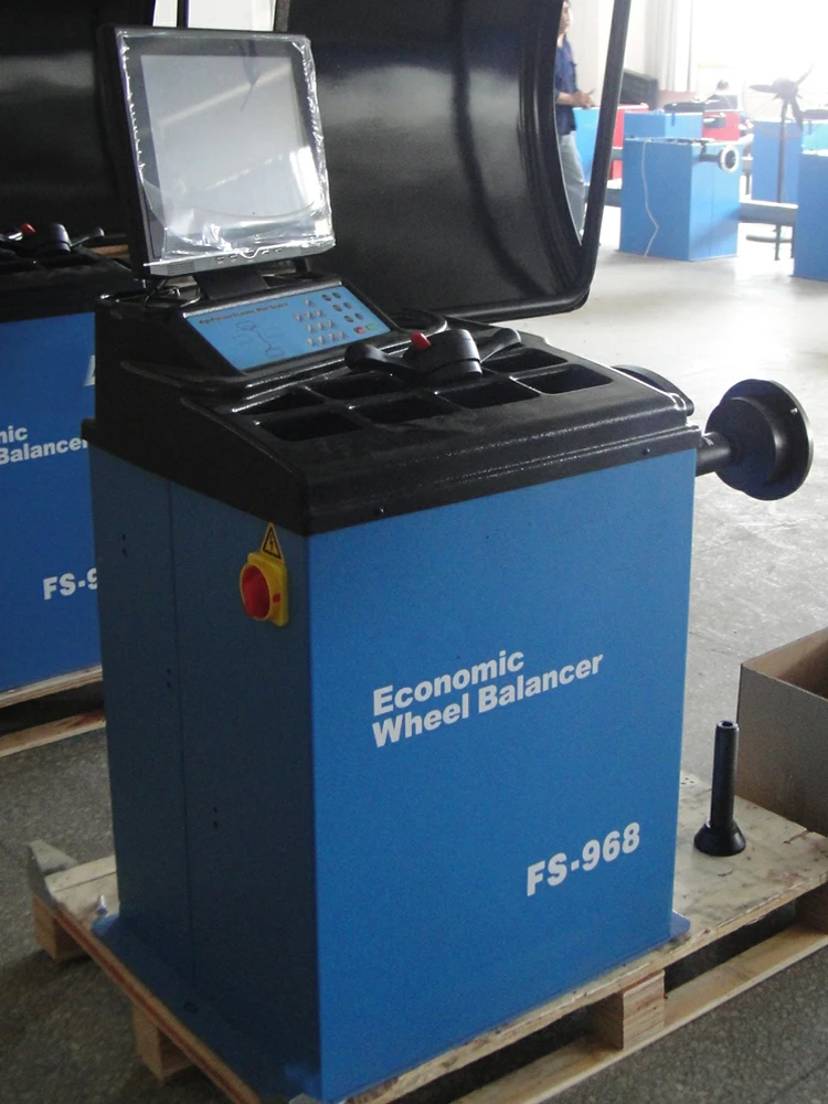 Automatic color balancing machine Semi-automatic car tire repair computer equipment AOS250 |