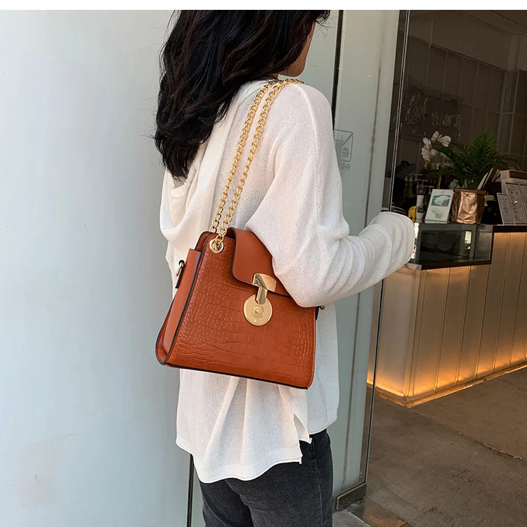 Elegant Female Crocodile pattern Tote bag New High Quality PU Leather Women's Designer Handbag Chain Shoulder Messenger Bag