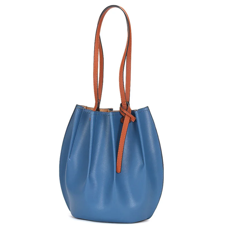 

Large capacity bag women's Bucket Bag 2021 new Korean trendy minority Commuter Bag versatile One Shoulder Tote Bag