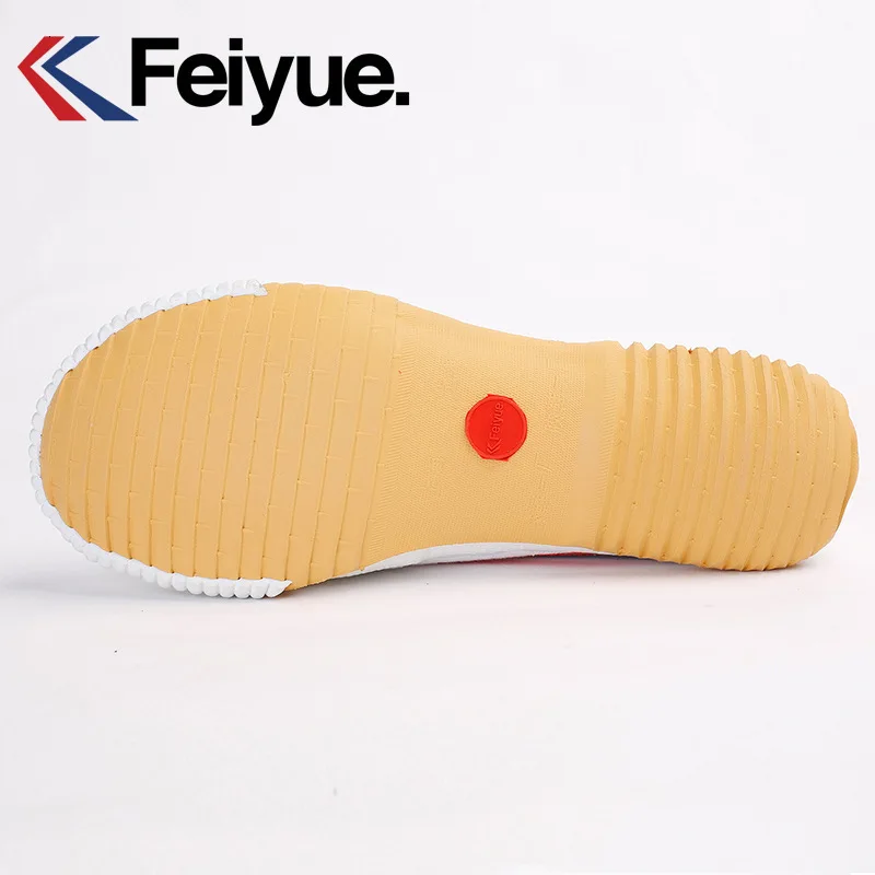 Классические кунг-фу обувь Feiyue обувь белый черный боевые искусства Taichi тхэквондо ушу Кунг Фу мягкая подошва кроссовки для мужчин tenis masculino