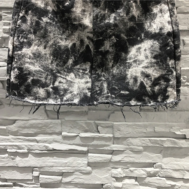

CHICEVER Print Tie Dye Skirt For Women A Line High Waist Hit Color Mini Sexy Skirts Female Fashion New Summer Clothing 2021 Tide