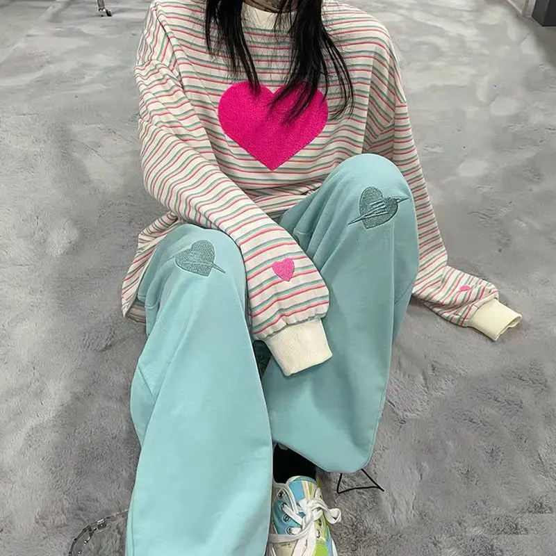 

Брюки женские спортивные с принтом сердца, модная Милая одежда в Корейском стиле, джоггеры, спортивные свободные штаны для женщин