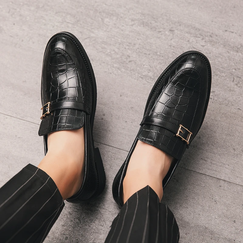 Мужские легкие мокасины в минималистичном стиле водонепроницаемые дышащие