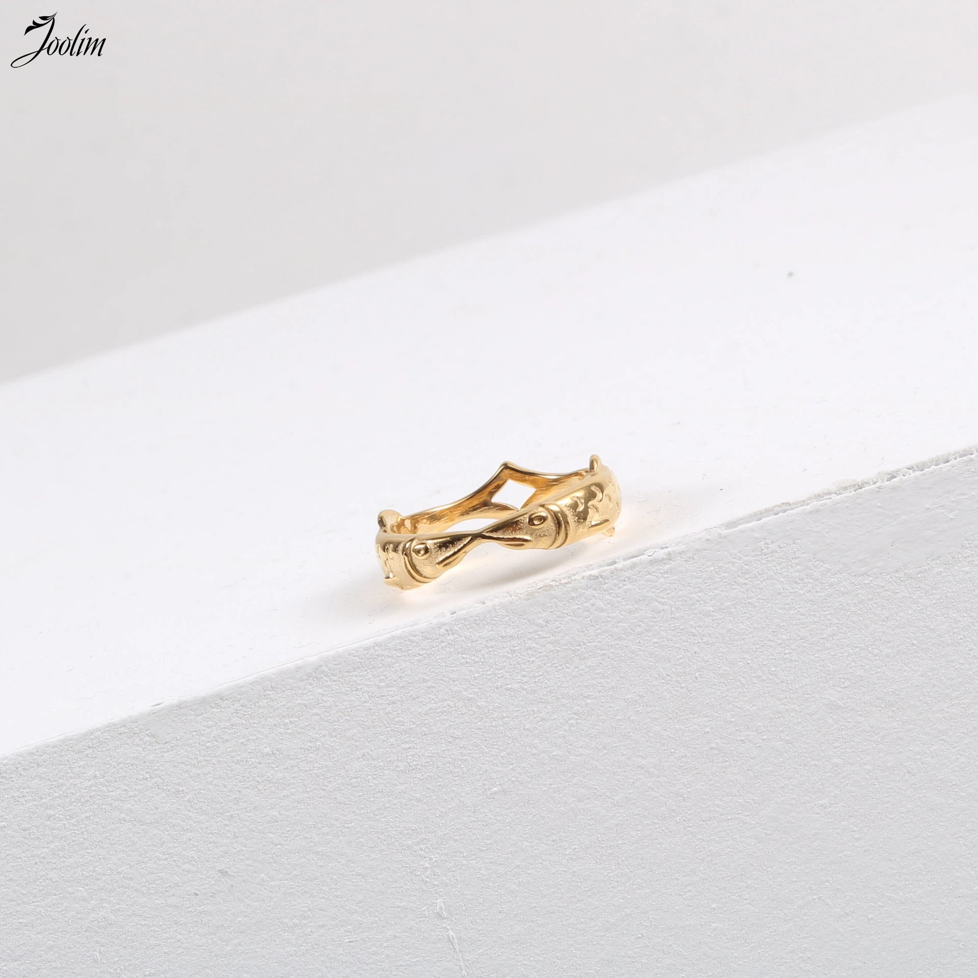 

Joolim High End PVD Kish The Fish Rings For Women Stainless Steel Jewelry Wholesale