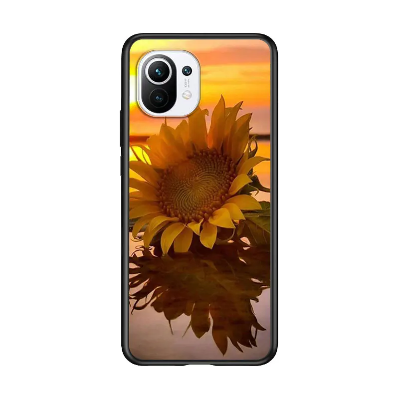 

Sunflower Flower for Xiaomi Mi 11 10T Note 10 Ultra 5G 9 9T SE 8 A3 A2 A1 6X Pro Play F1 Lite 5G Black Phone Case