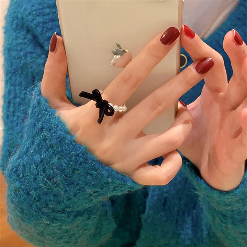 

Винтажное бархатное черное винное имитация Красного жемчуга бант кольцо для женщин новый элегантный изысканный дизайн эластичная веревка ...