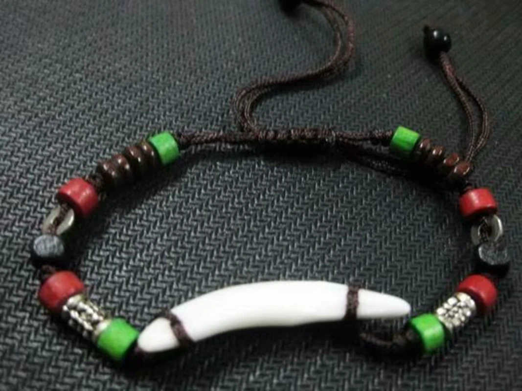 

16 pcs Personality design Bracelets Wolf Tooth Bangle Rock Style Style