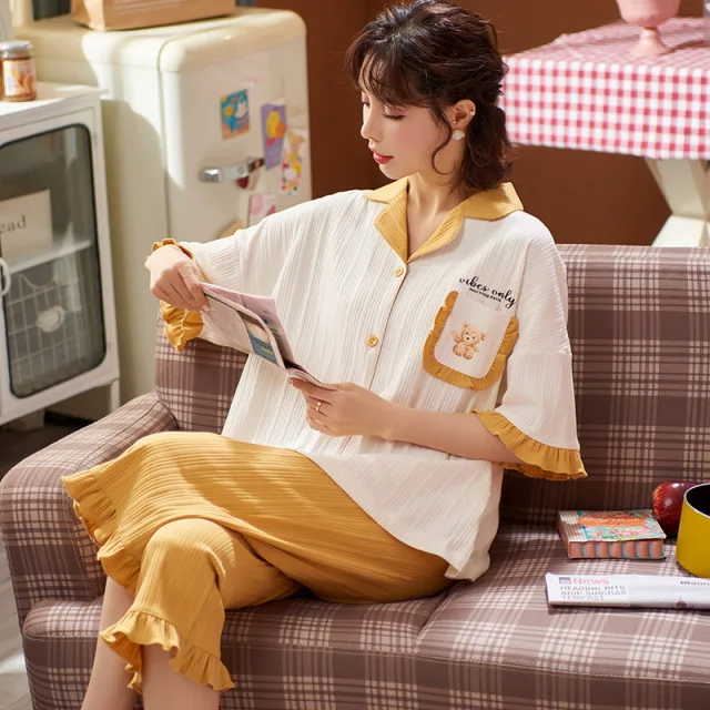 

Kawaii Cartoon Little Bears Print Women Pijamas Set Classic White Homewear Women Summer Cotton Cardigan Sexy V-Neck Sleepwear