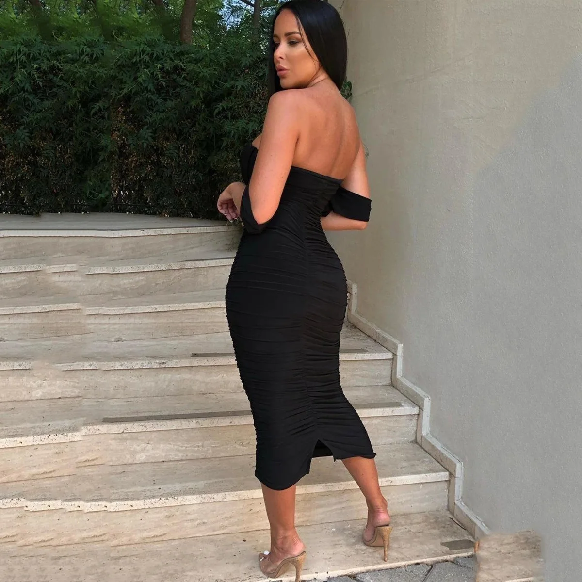

New Mesh Pleated off-Shoulder Dress Spring and Summer Women's Clothing Hot Sale