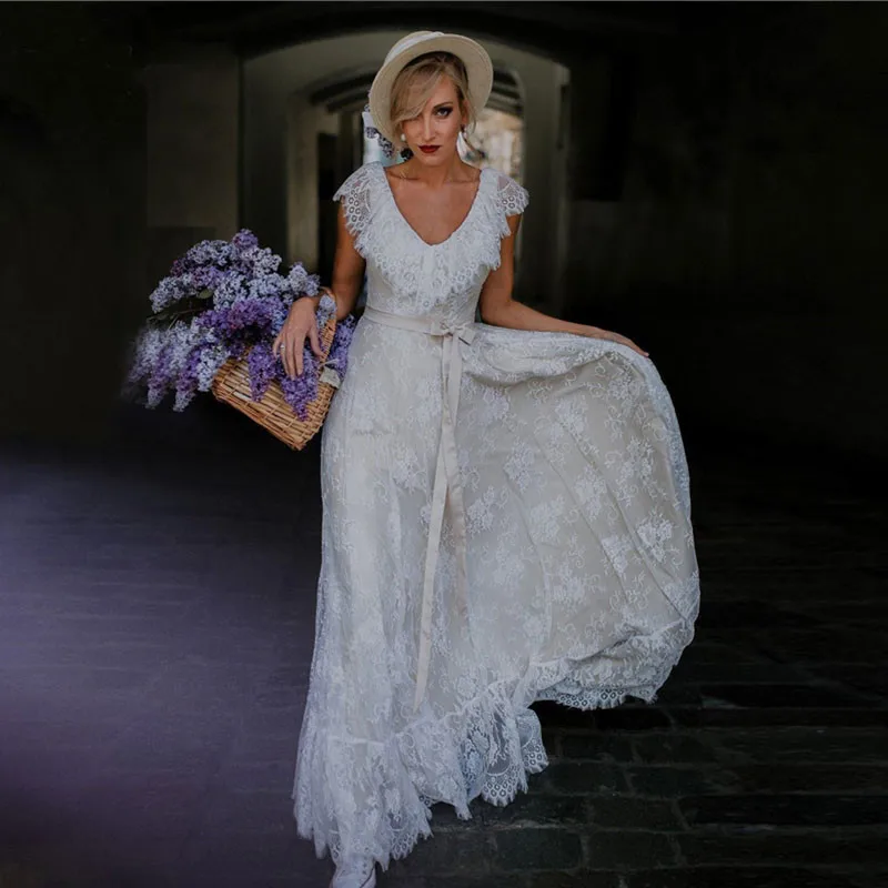 

Bohemian Lace V-Neck Wedding Dresses 2021 A-Line Sleeveless Sashes Backless Lace Appliques Floor Length Bride Robe De Mariée