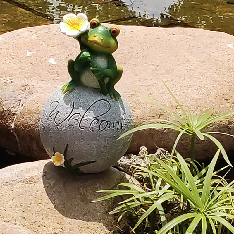 

Green Frog Ormament Durable Washable Water-Proof Garden Ormament for Counrtyard Entrance Living Rooom GHS99