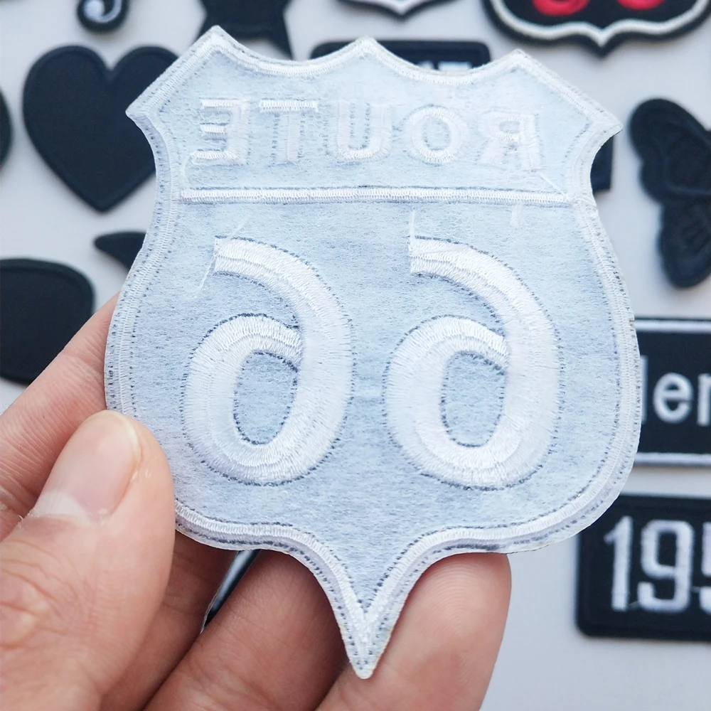 Модные черно белые наклейки для крыла Вышивка Патчи одежды приклеивающиеся