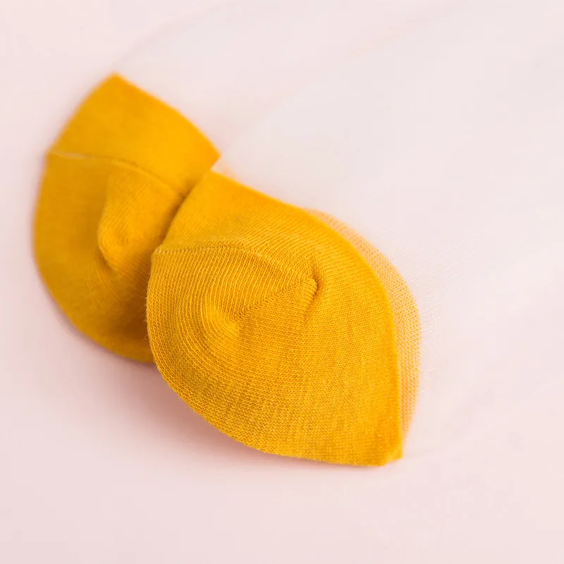 New spring and summer products Korean version of women's calf socks transparent personality glass silk and knee crystal socks