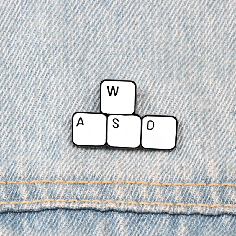 WASD игровая клавиатура брошь забавные буквы компьютерная игра Управление клавиатура Эмаль Булавка джинсовая рубашка кнопка лацкан булавка программист подарок