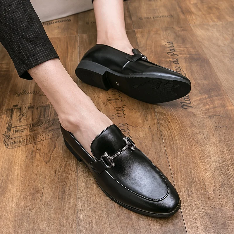 

Men Casual Shoes Leather Brogues Men Fashion Shoes Brown Leather For Boots Loafers Handmade Driving Men's Business Pointed