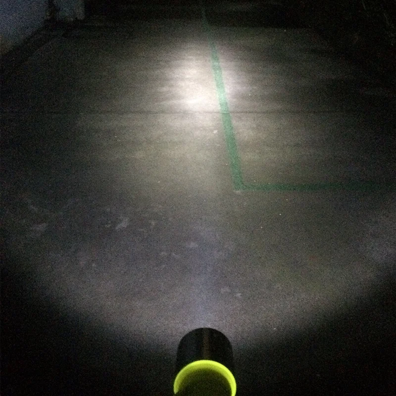 

Diving Flashlight Underwater 50M Torch T6 Led 18650 Rechargeable Led Light Lamp for Scuba Diving Night Snorkeling and Other Outd