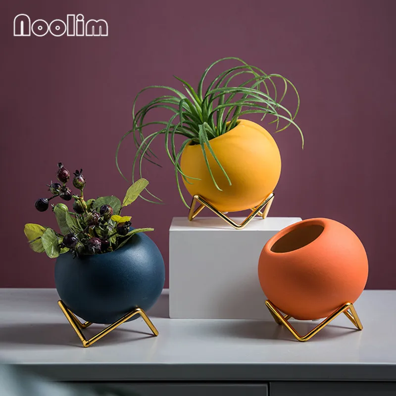 Керамическая ваза круглой формы в форме шара современный минималистичный