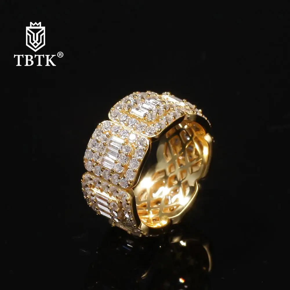 Женское кольцо с квадратным цирконием TBTK серебристое Ювелирное Украшение в