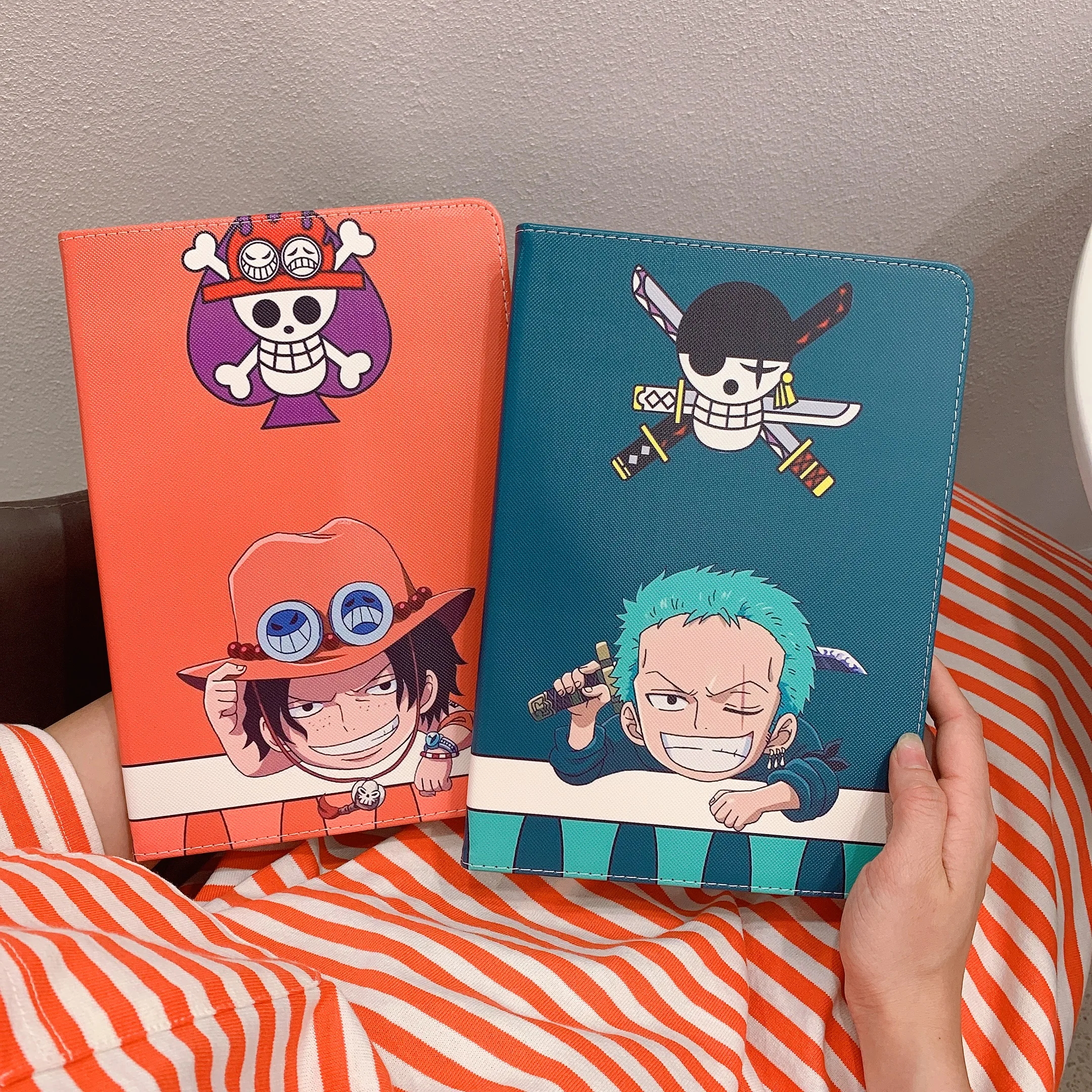 Короткая футболка с героями из японского аниме толстовка капюшоном и