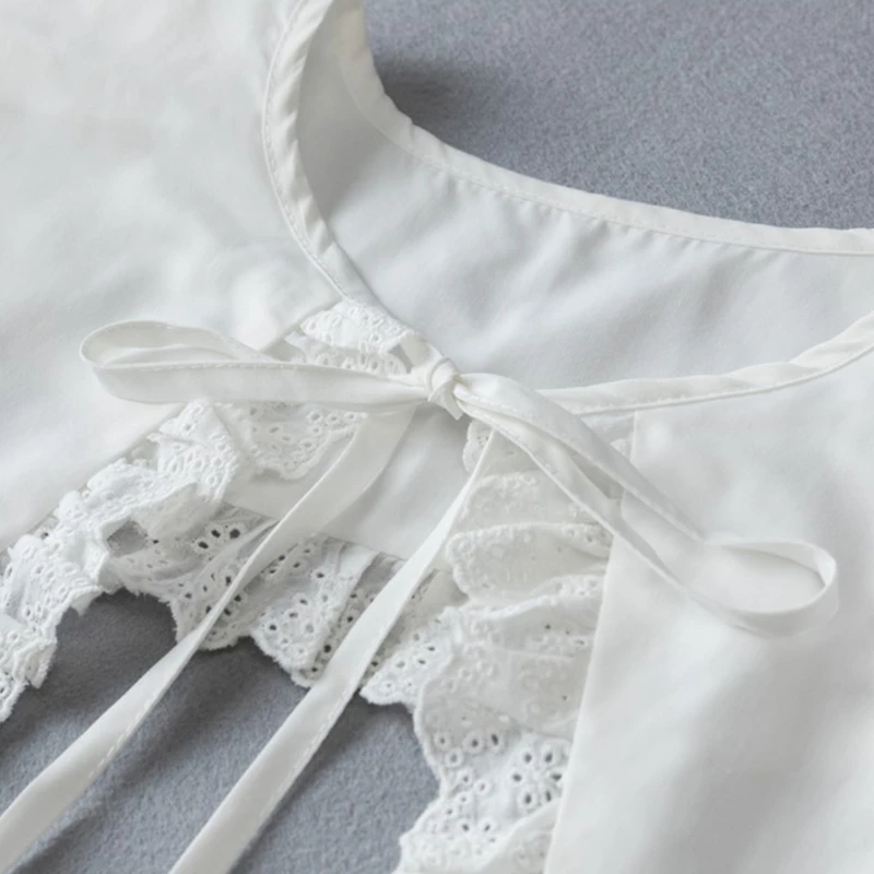 

Pleated Lace Trim Triangle False Shirt Collar Shawl Sweet Fashionable Detachable Fake Collar Women Girls Choker Necklace A20 21