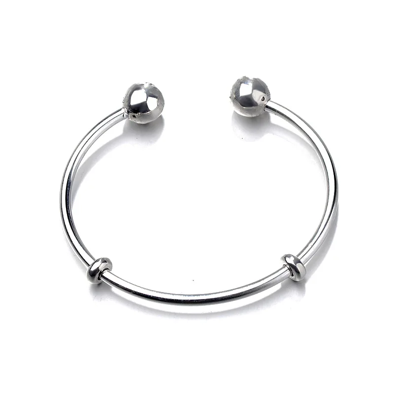 Качественный серебряный браслет с фирменными колпачками 925 пробы серебряные