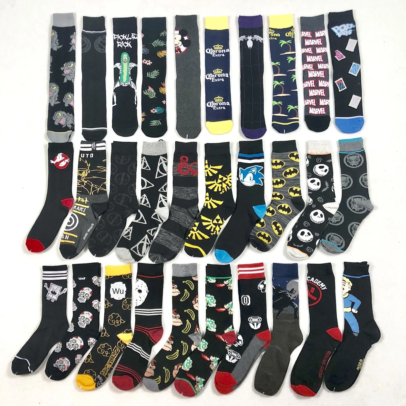 10 Pair 35-46 Cute Anime Socks Men Women Hip Hop Cartoon Socks Cotton Marvel Popular Brand Long Socks Happy Funny Socks Novelty