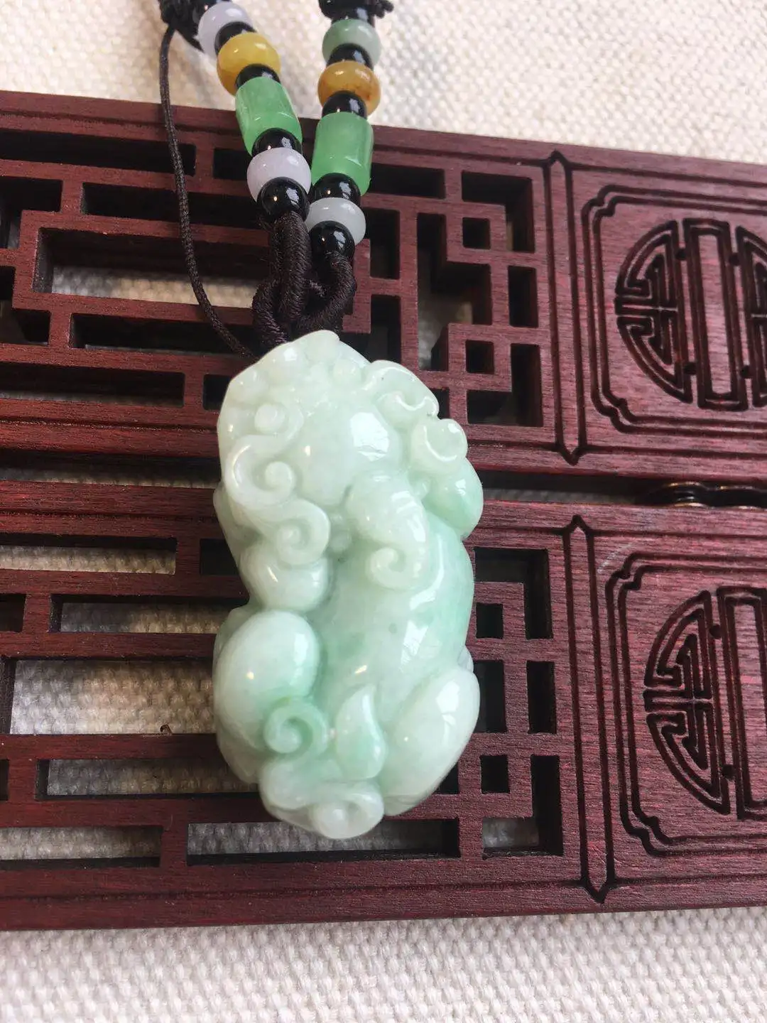 

Natural 7A Myanmar jade hand-carved green jade pendant necklace emerald pendants jadeite jade jewelry for men women necklaces