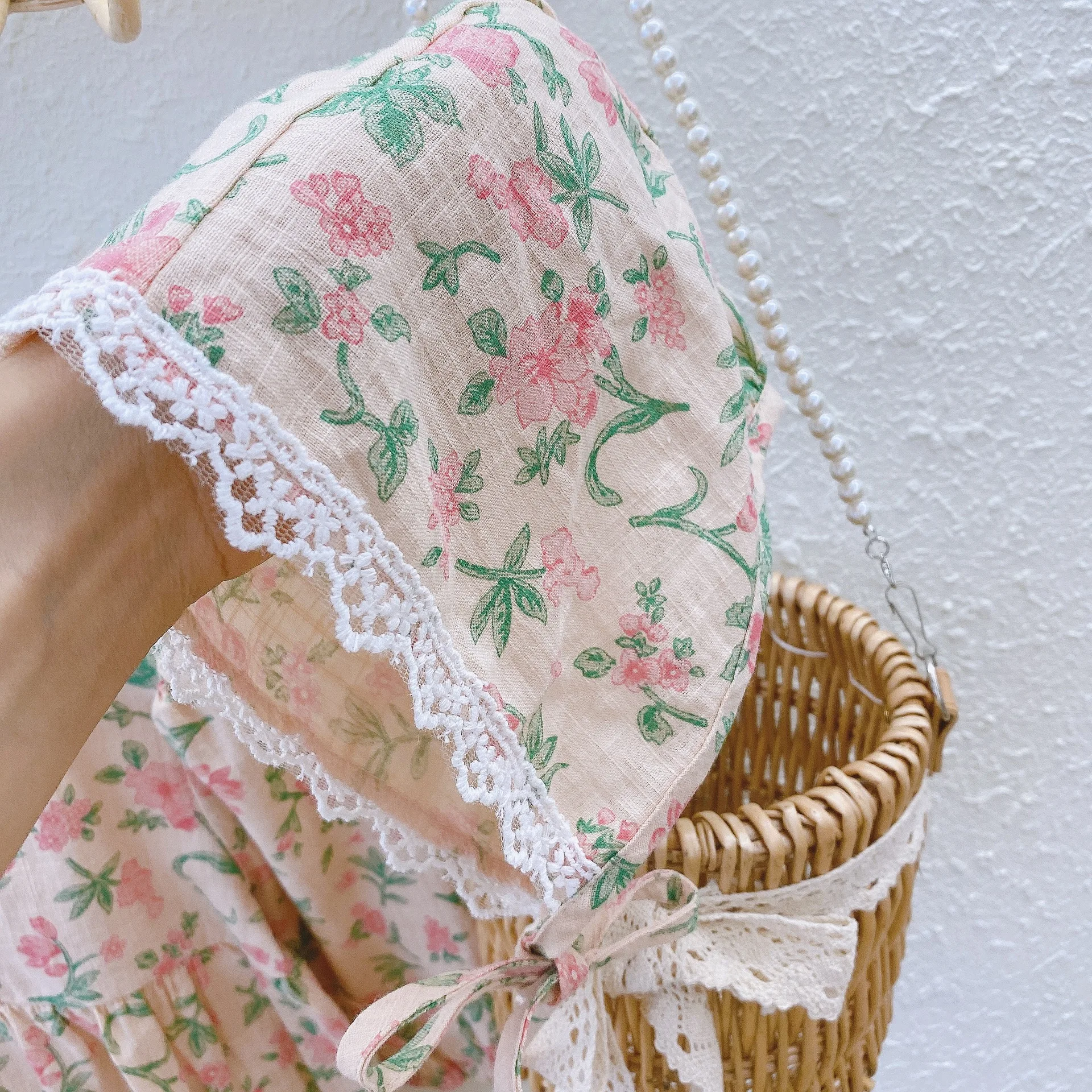 

0-24M New Baby Girls +Hat Newborn Girl Clothes Spring Autumn One Piece Jumpsuit Floral Print Baby Onesie Long Sleeve Romper