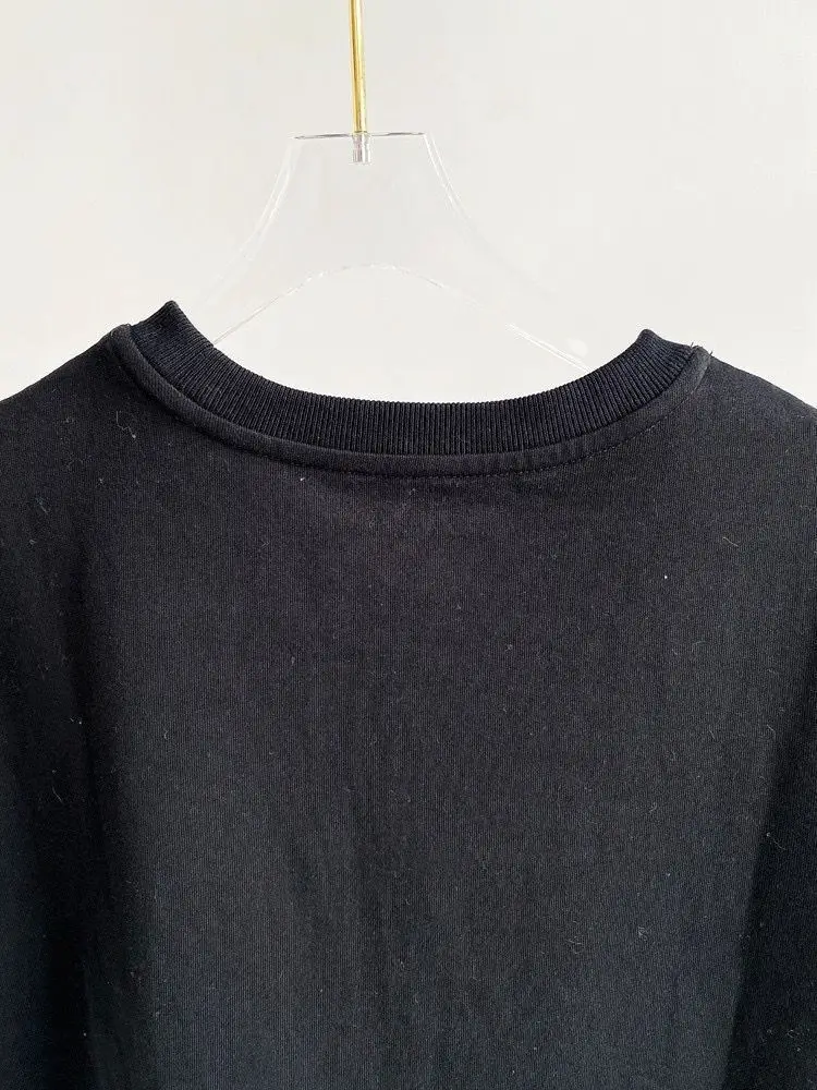 

2021 Summer New Women Black Color Cotton T-shirt Round Neck Front Fuschia 3D Letters Flocking Print Fashion Tops Tees