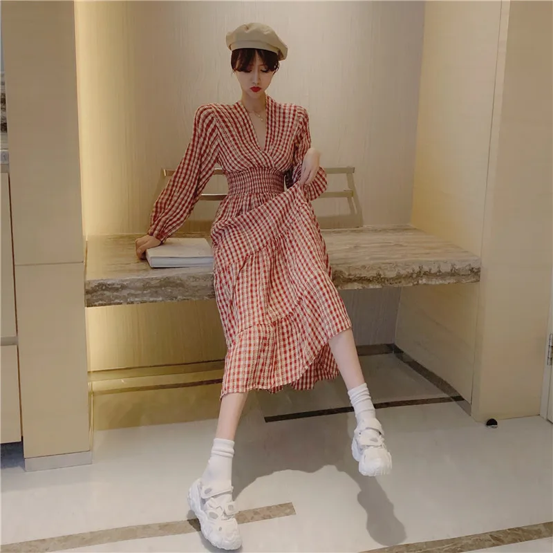 

full v-neck plaid vintage v-neck vestidos Women's Clothing lantern sleeve Harajuku style long dress Spring and autumn Elegant