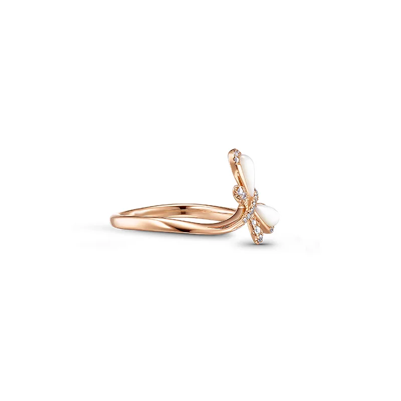 

2020 Fashion SWA New DRAGONFLY Ring Element Lucky Shell Dragonfly Decoration Rose Gold Ring Female Engagement Ring Romantic Gift