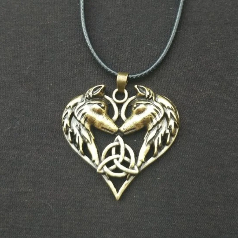 Тенденции моды Личность бело серые волк любовь классический ретро кулон пара