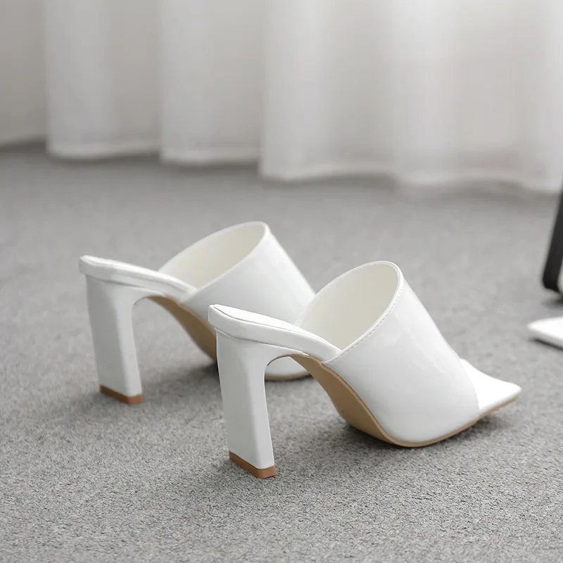 

new women's shoes with square head and square heel
