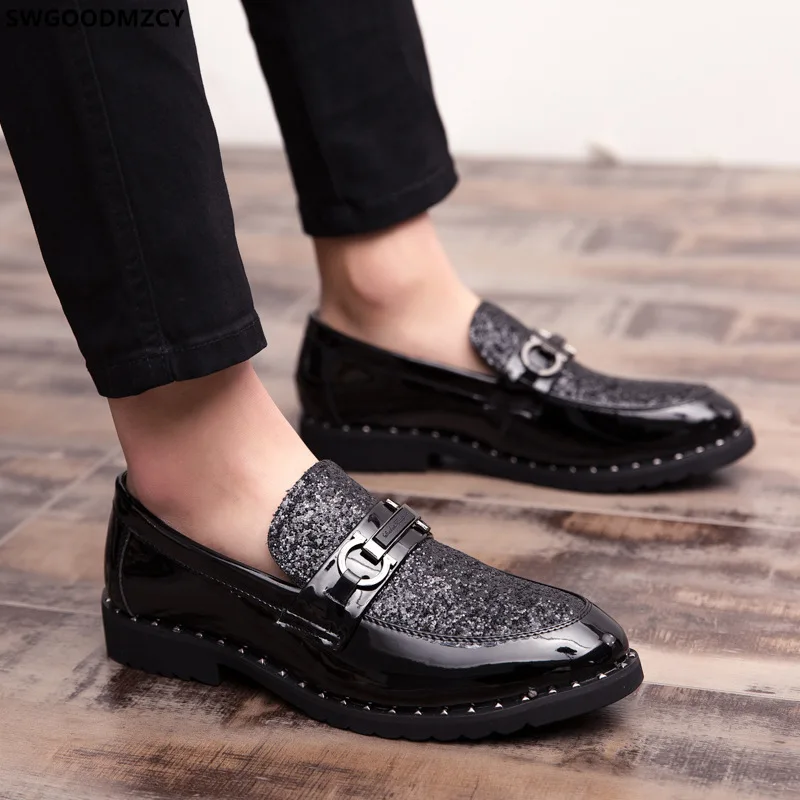 

Formal Cover Shoes for Men Patent Leather Dress Shoes Men Loafers Party Shoes for Men 2023 Chaussures Hommes Mocasines Hombre