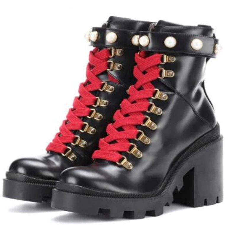 Женские мотоциклетные ботинки на платформе зимние короткие ботильоны из