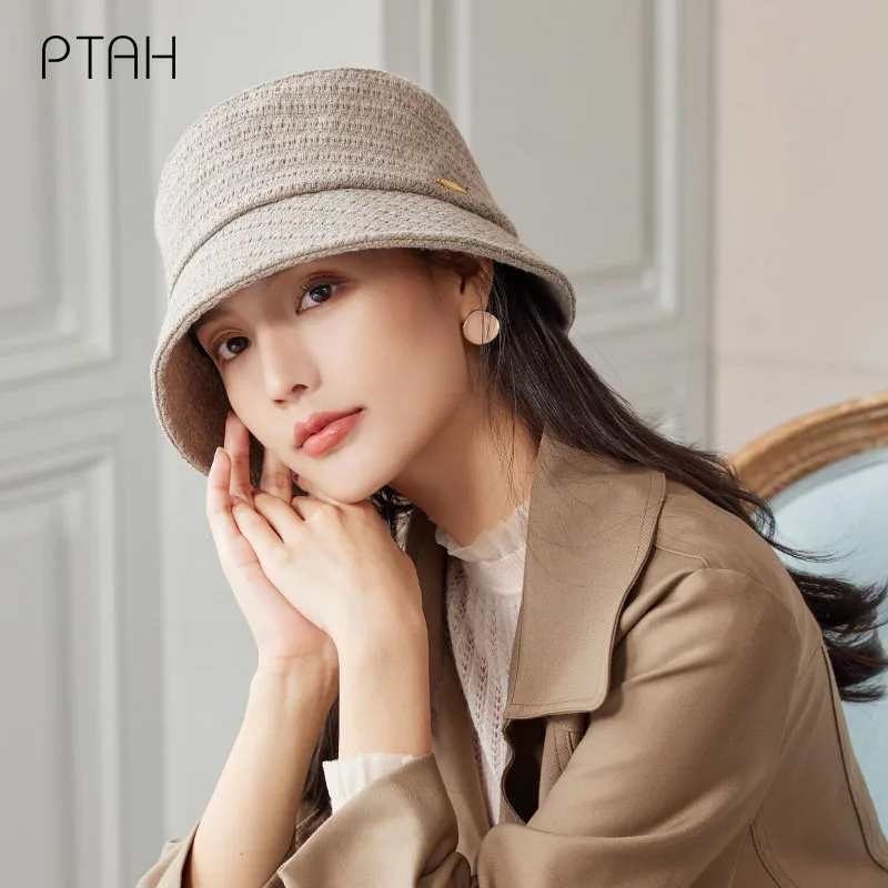 

[PTAH] Fashion Bucket Hats Women Solid Color Autumn Winter Bucket Hat Outdoor Panama Ladies Caps Ladies Tide Flat Top Hat Casual