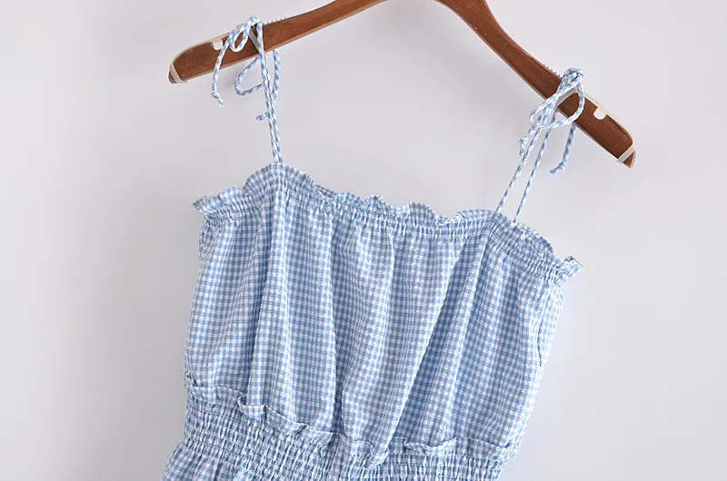 Летний женский клетчатый комбинезон с деревянными ушками |