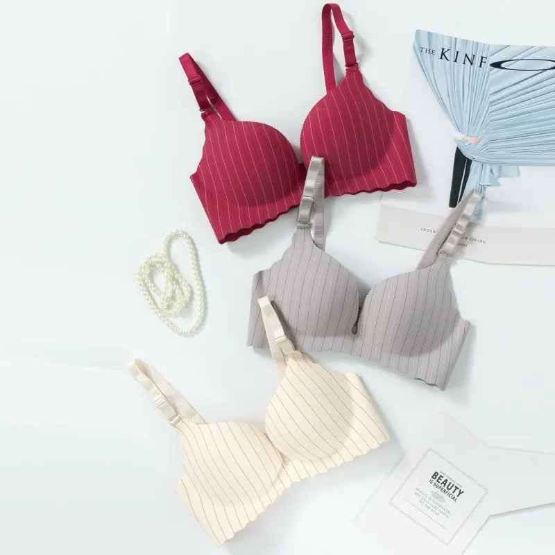 Модные Удобные бюстгальтеры пуш ап с мягкими чашечками женские бесшовные в