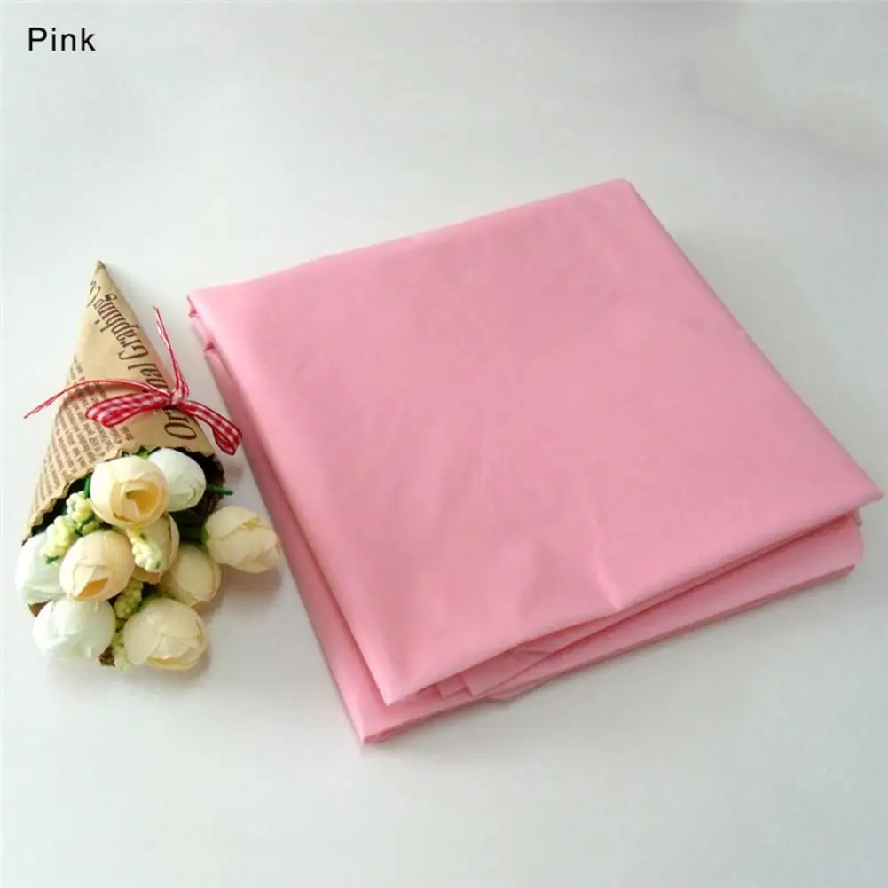 Одноразовая однотонная скатерть прямоугольный пластиковый чехол для стола