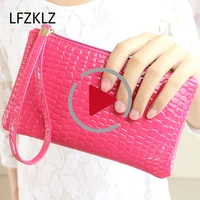 2020 women clutch wallet wrist bag womens mobile phone package envelope bag elegant carry female purse long zipper wallets gift