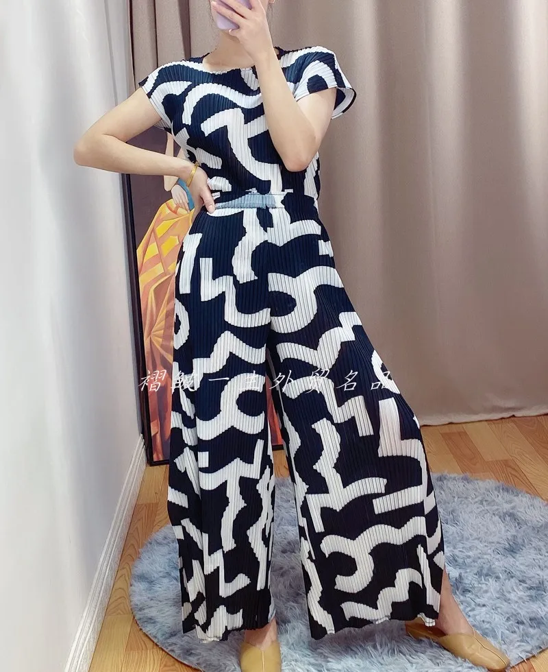 HOT SELLING Miyake fashion  Spring and summer high waist all-match geometry PRINT wide leg pants female flare pants IN STOCK