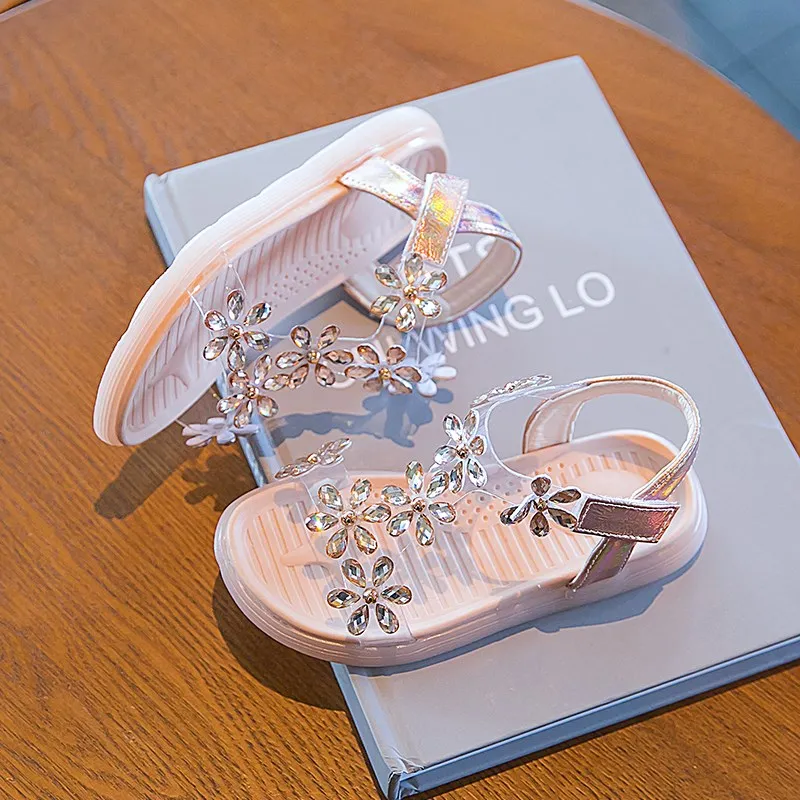 

Girls sandals 2021 summer soft bottom rhinestone celebrity shoes princess crystal shoes children beach shoes