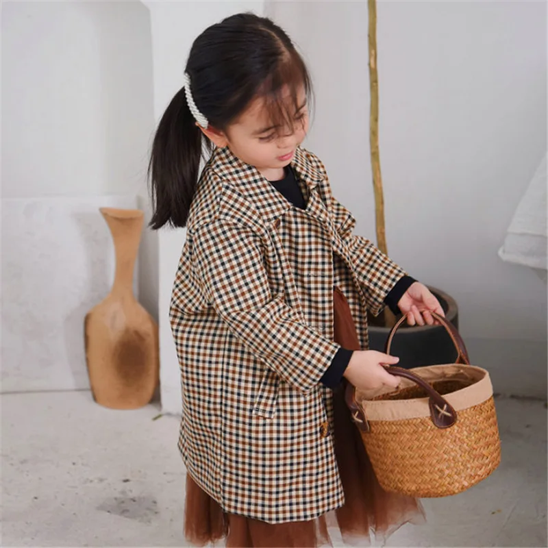 Модные клетчатые куртки для девочек 2019 г. Осенняя детская длинная куртка и пальто