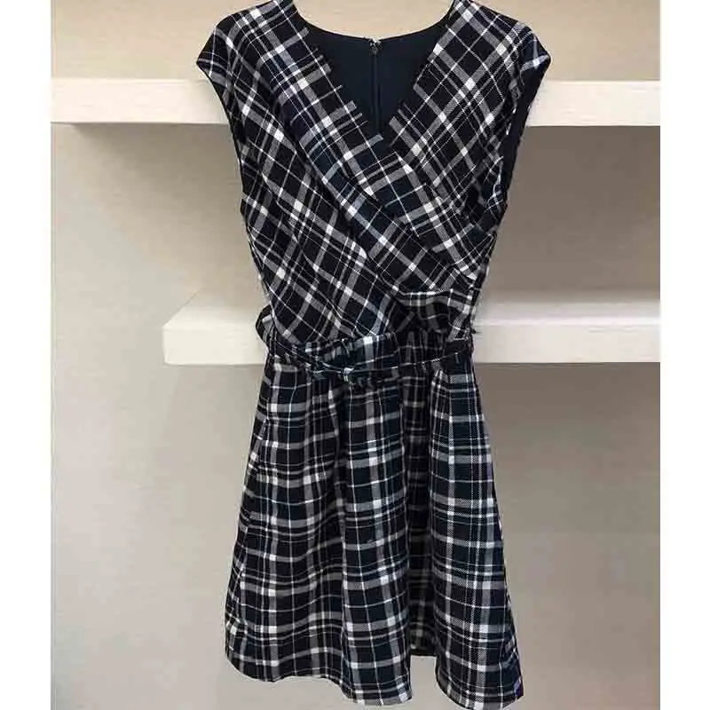 

Cosmicchic 2021 Early Autum Mini Dress Women Black And White Plaid Wool Dress V-neck Sleeveless Pleated A-line Elegant With Belt