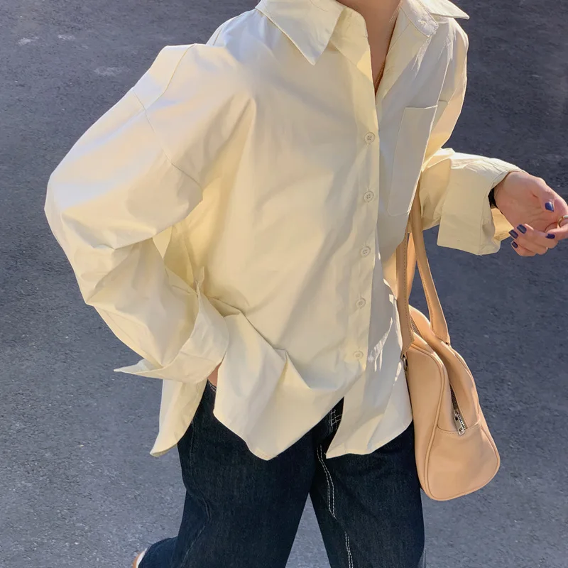 

2021 Spring Autumn Women Shirts White Plain Loose Oversized Blouses Female Tops Loose BF Korean Style Blusas Pockets One Size